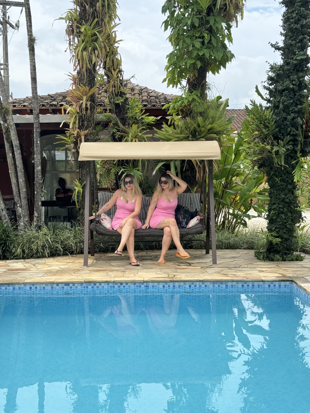 9835587-a-6-e4-a-4-cae-80-ae-9-b5-b45206-a9-c