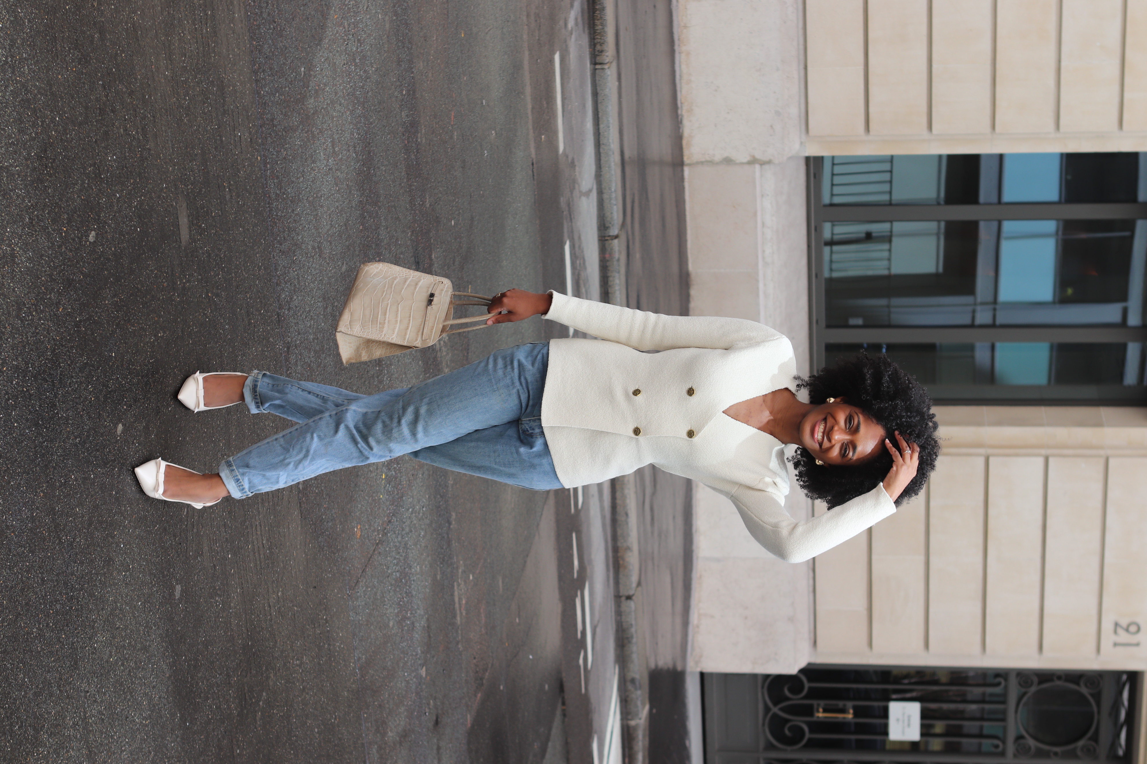 5f2cfae5-4aa1-429c-bbb8-fb6158f79b0b