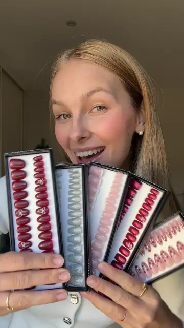 brief-1-roxynails-x-noemie