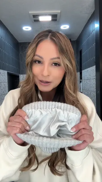 copy-c33-b9-cee-6-ee-8-4-ffb-8129-a4-ee-73-ed-0-e9-f