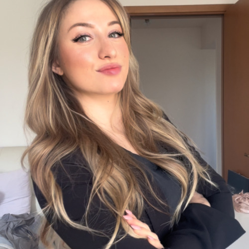 Chiara M.
